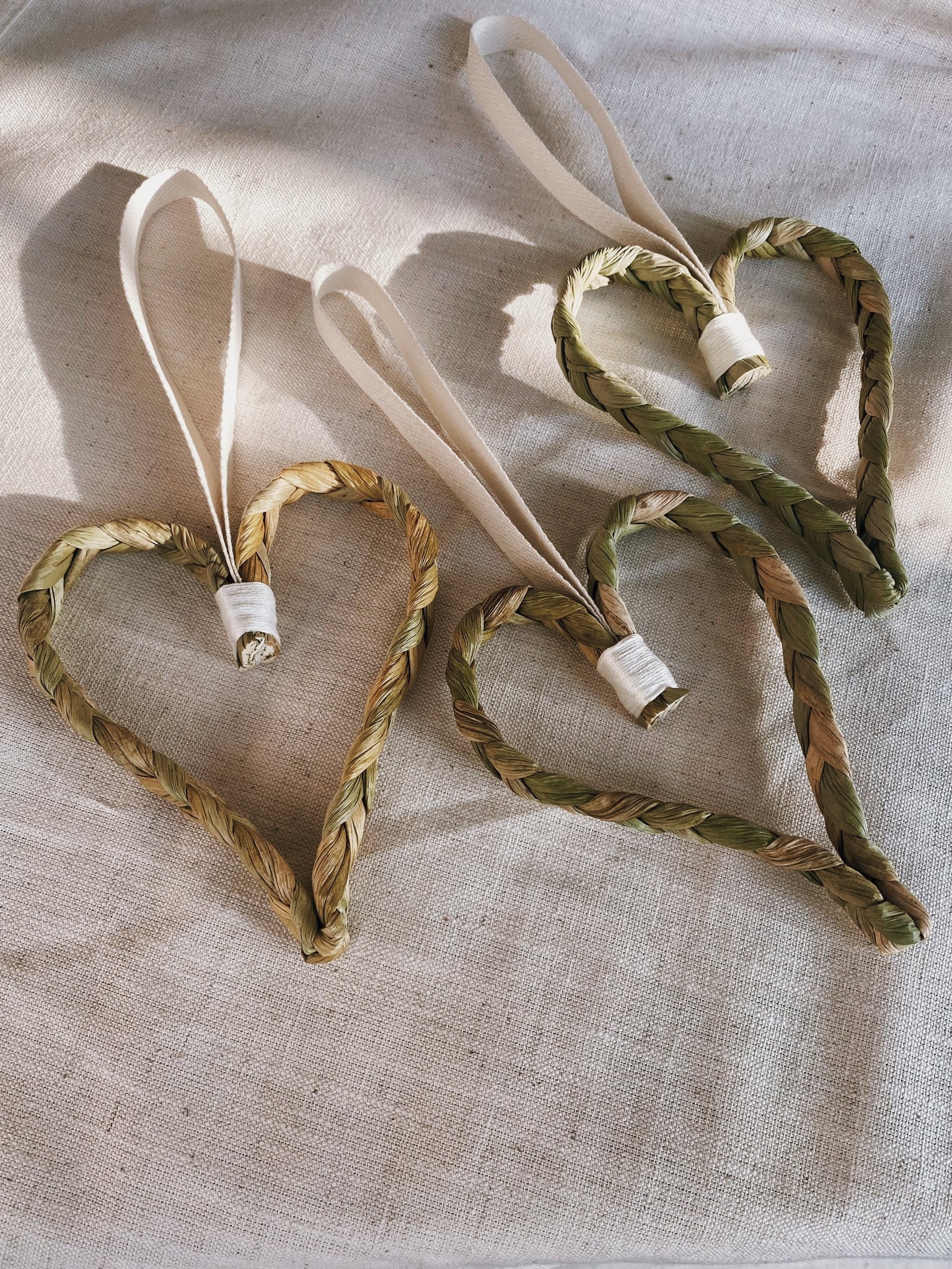 C -ET- C Coaster Heart Decoration