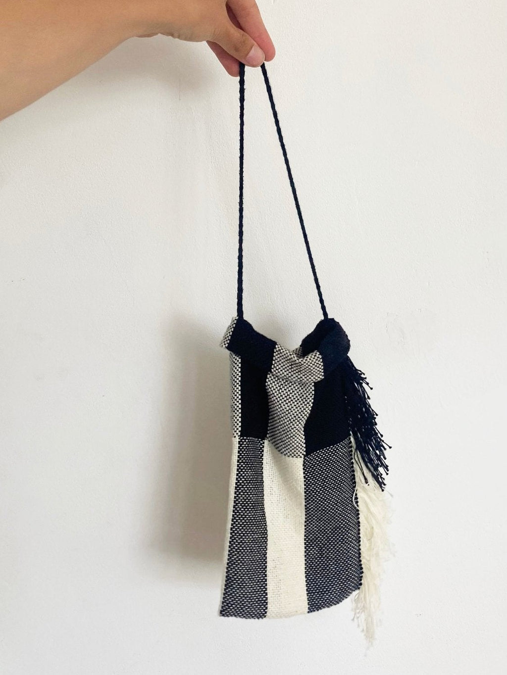 C -ET- C Sling Bag 2