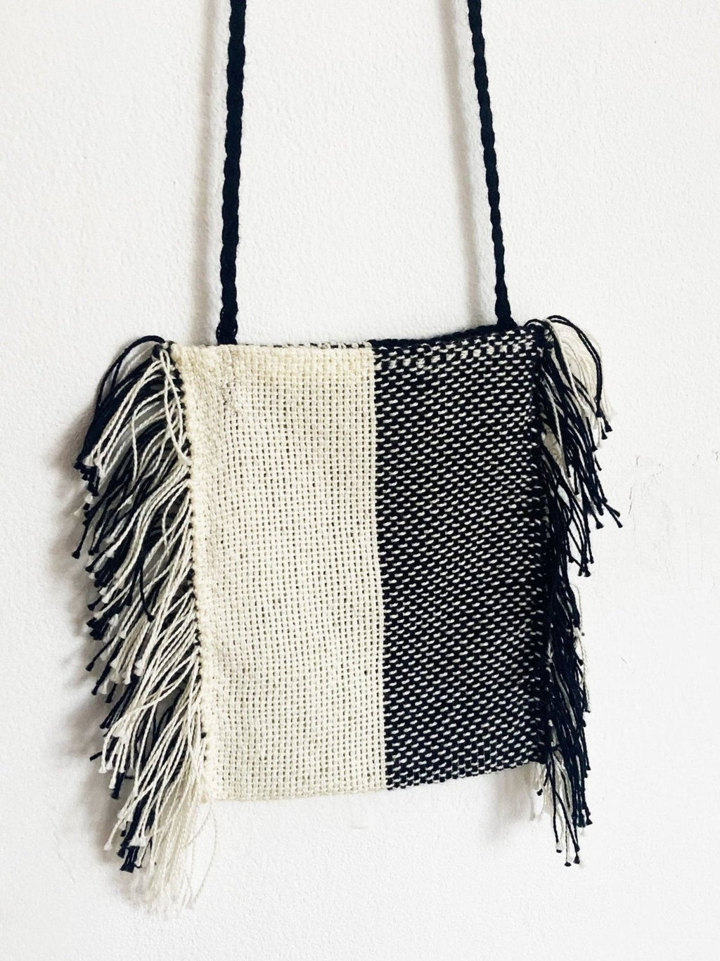 C -ET- C Sling Bag 3