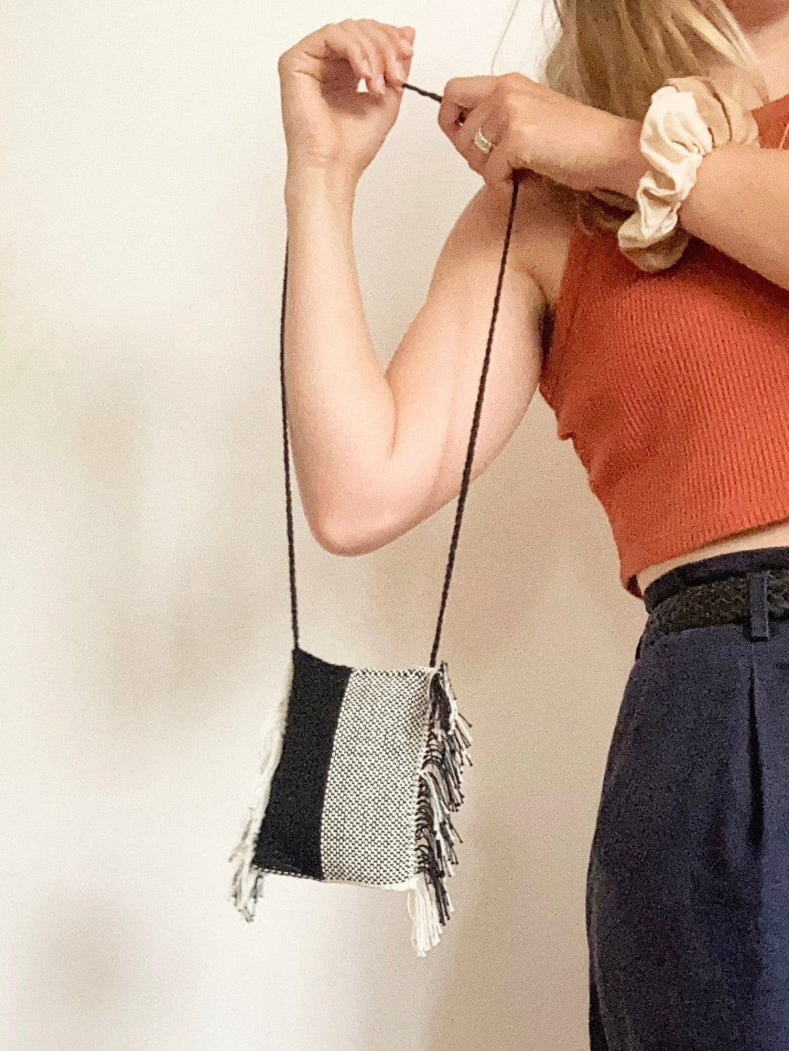 C -ET- C Sling Bag 3