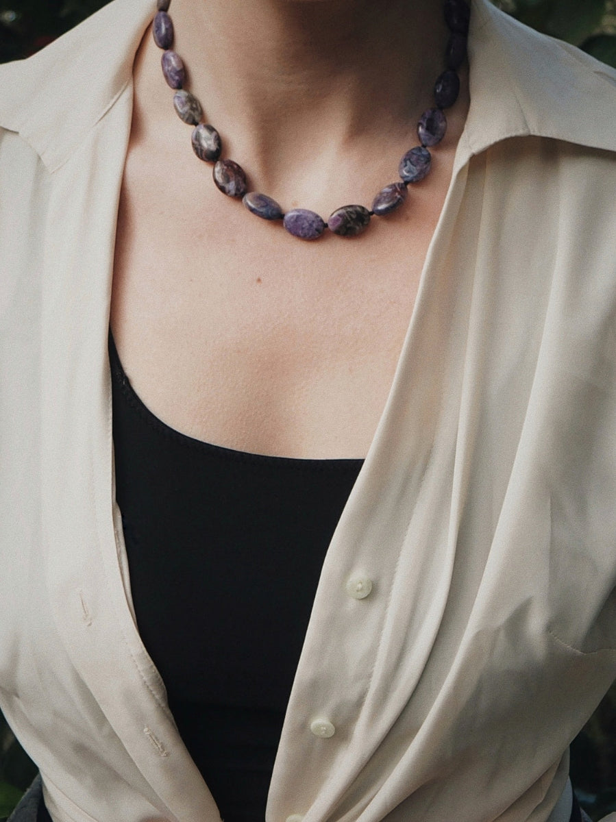 COUPER -ET- COUDRE Necklace Comet - Lavender Agate Necklace