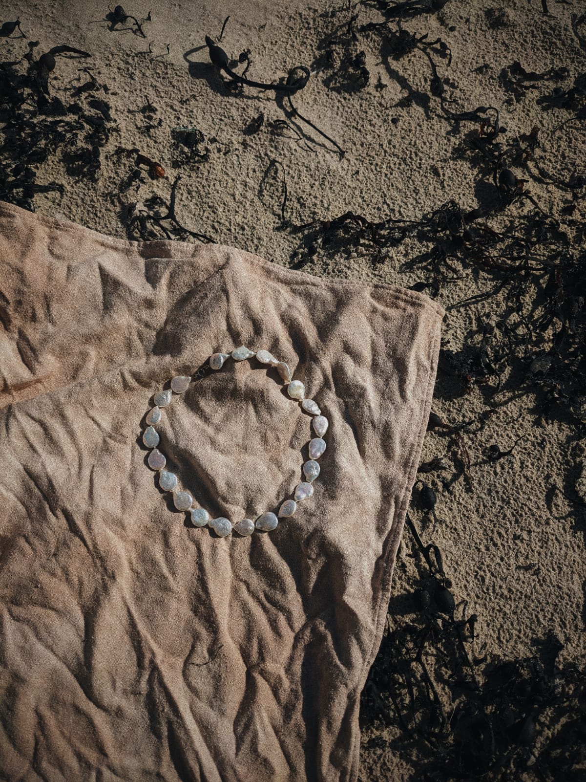 COUPER -ET- COUDRE Necklace Lunar - Baroque Pearly Necklace