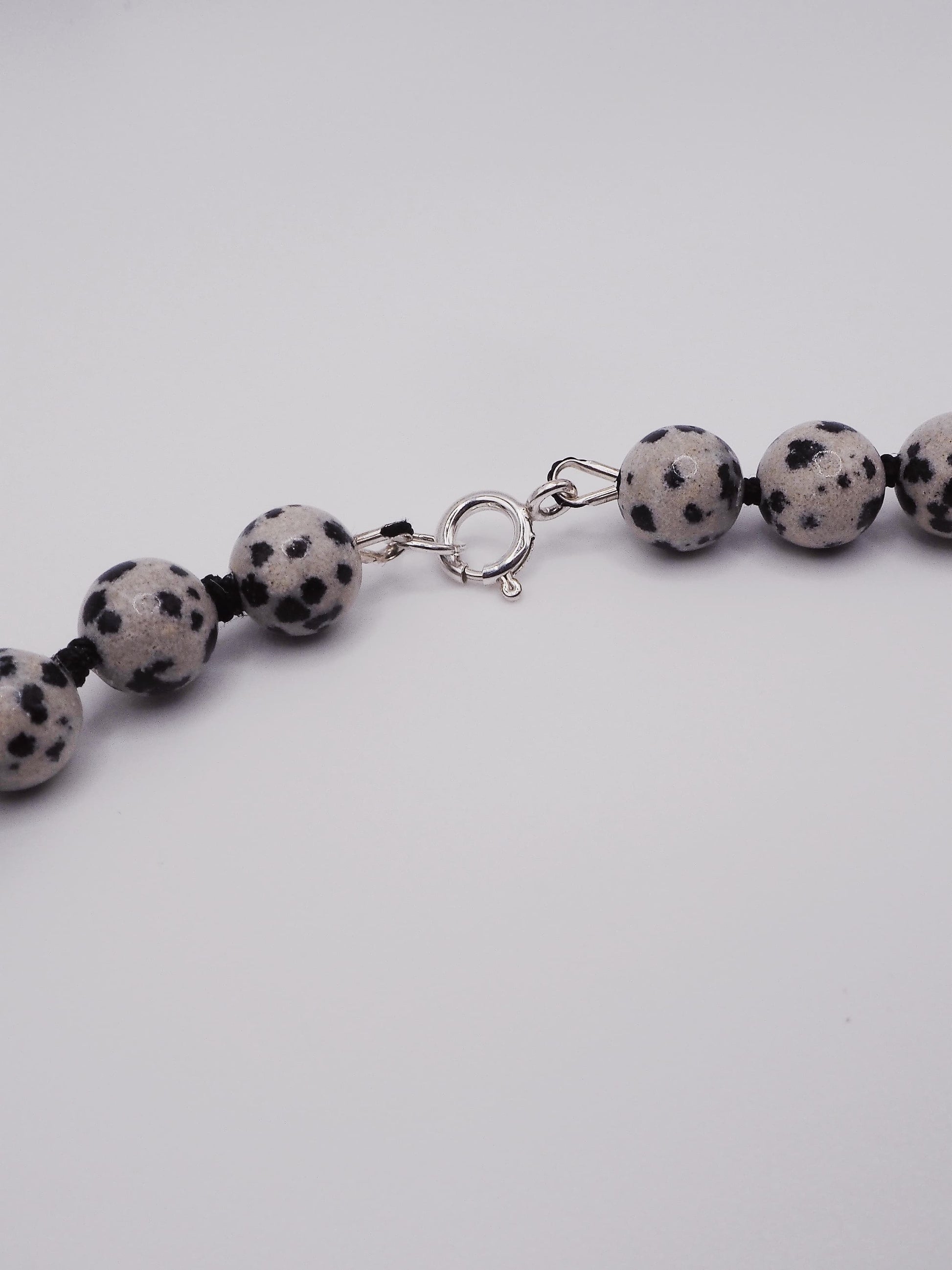 COUPER -ET- COUDRE Necklace Nova - Dalmation Jasper Necklace