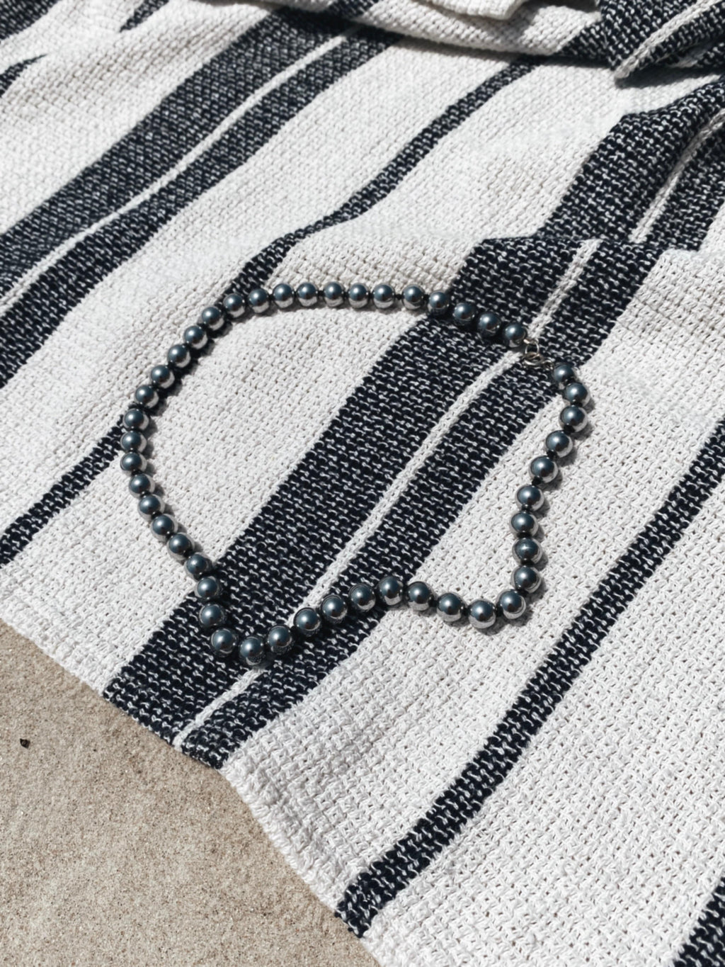 COUPER -ET- COUDRE Necklace Phantom - Electroplated Hematite Necklace