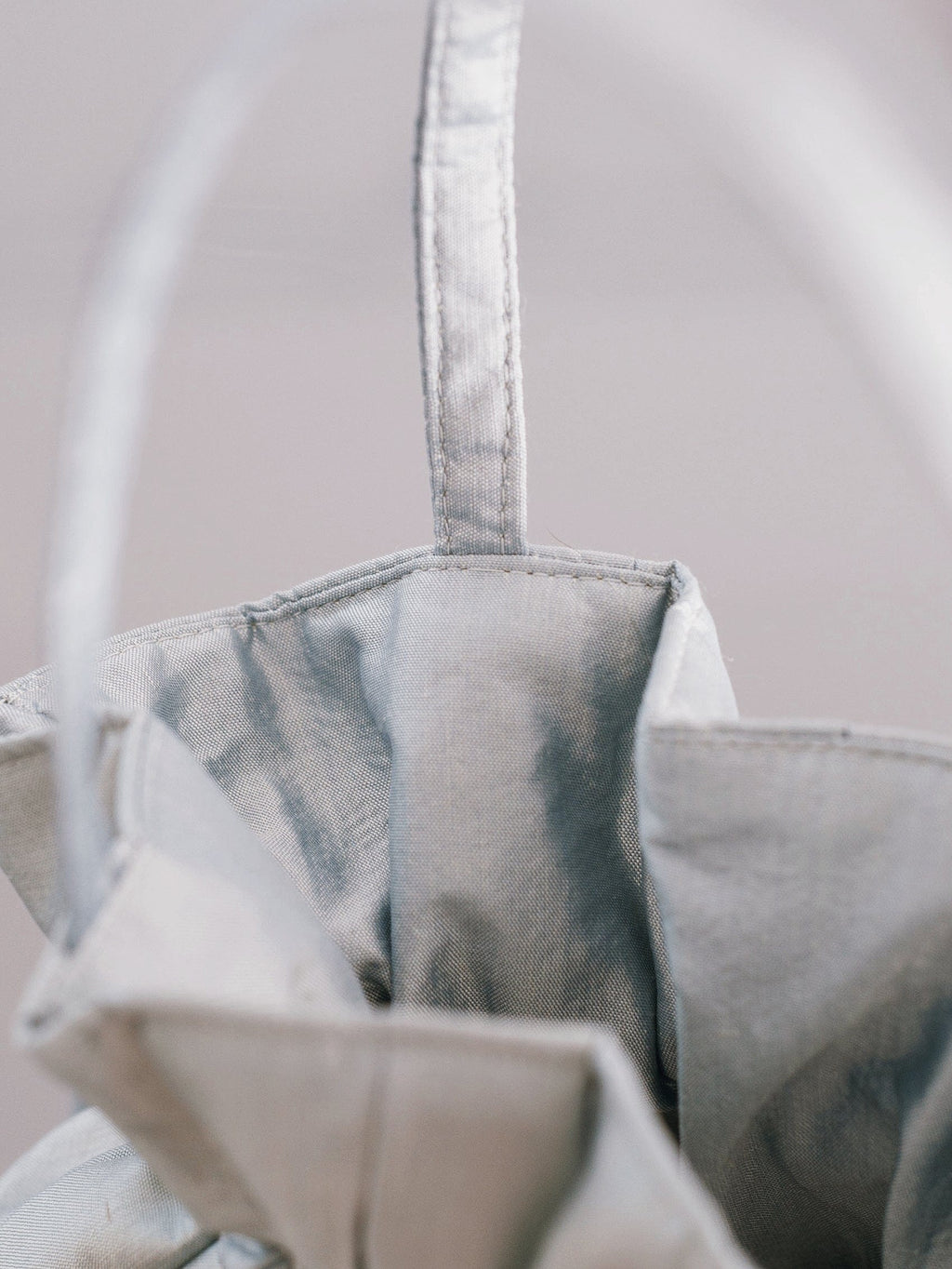 Dollis Goods Drawstring bag Occasion Bag in Blue